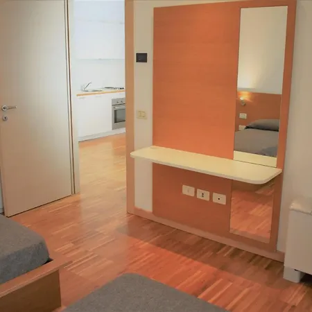 Schiohotel Ξενοδοχείο με διαμερίσματα *