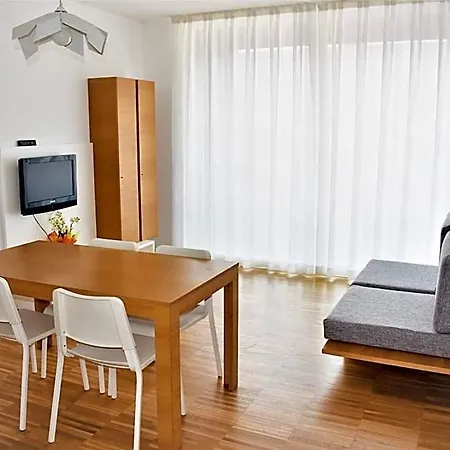 Schiohotel アパートホテル 4*