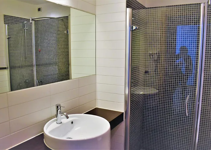 شقة فندقية Schiohotel سكيو